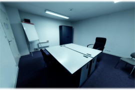 Bureaux À louer de 25 À 300 m² & salles de reunion à reprendre - Clermont-Ferrand (63)